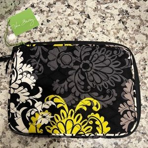 Vera Bradley Baroque E-Reader sleeve